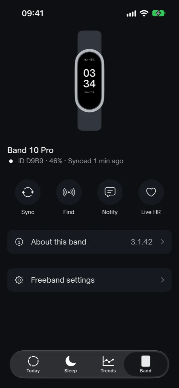 Band screen: a drawing of the Band 10 Pro with its battery and last sync, and buttons to sync, find, notify and start live heart rate.